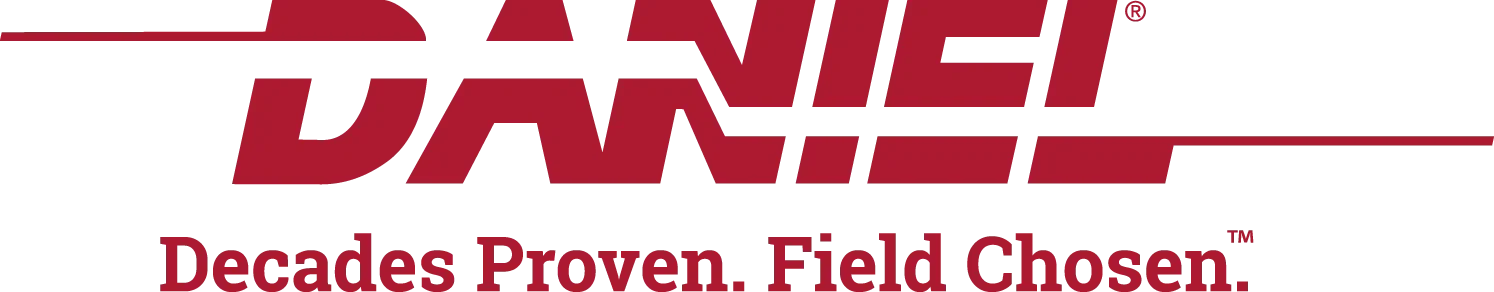 Daniel Merchant Logo