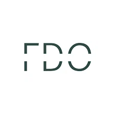 Fashion Design Office Merchant Logo