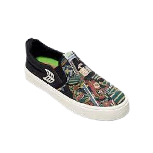 Cariuma Slip-on Hokusai Warrior Print Canvas