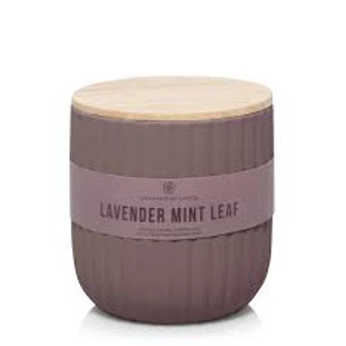Chesapeake Bay Candle Lavender Mint Leaf