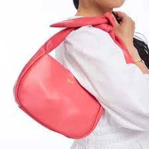 20 Off Mark and Graham Promo Code (3 Active) Oct '24